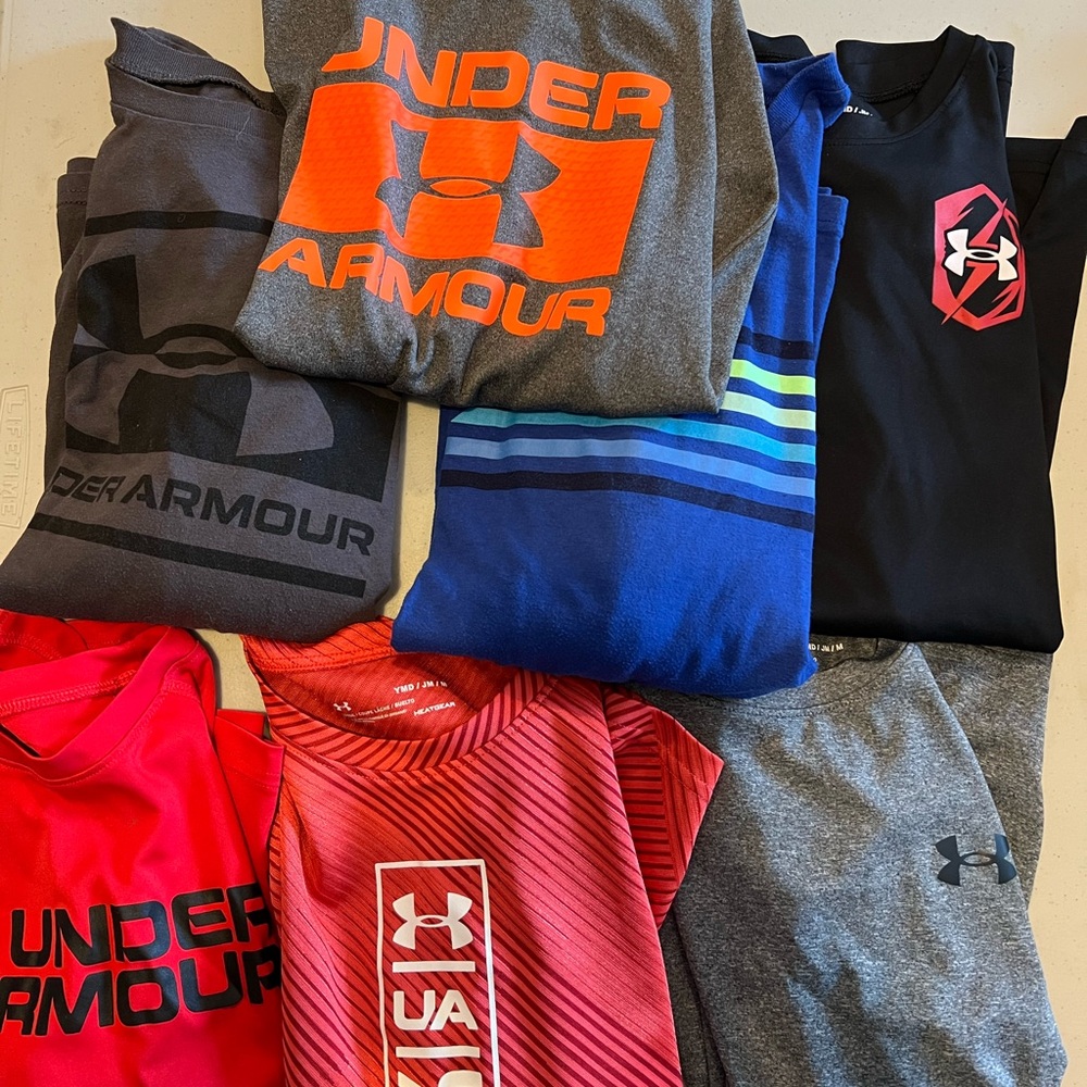 Under Armour 7 Long Sleeve Shirts